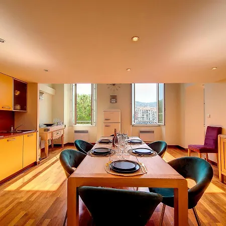 Loft Sur Le Port De 公寓 尼斯